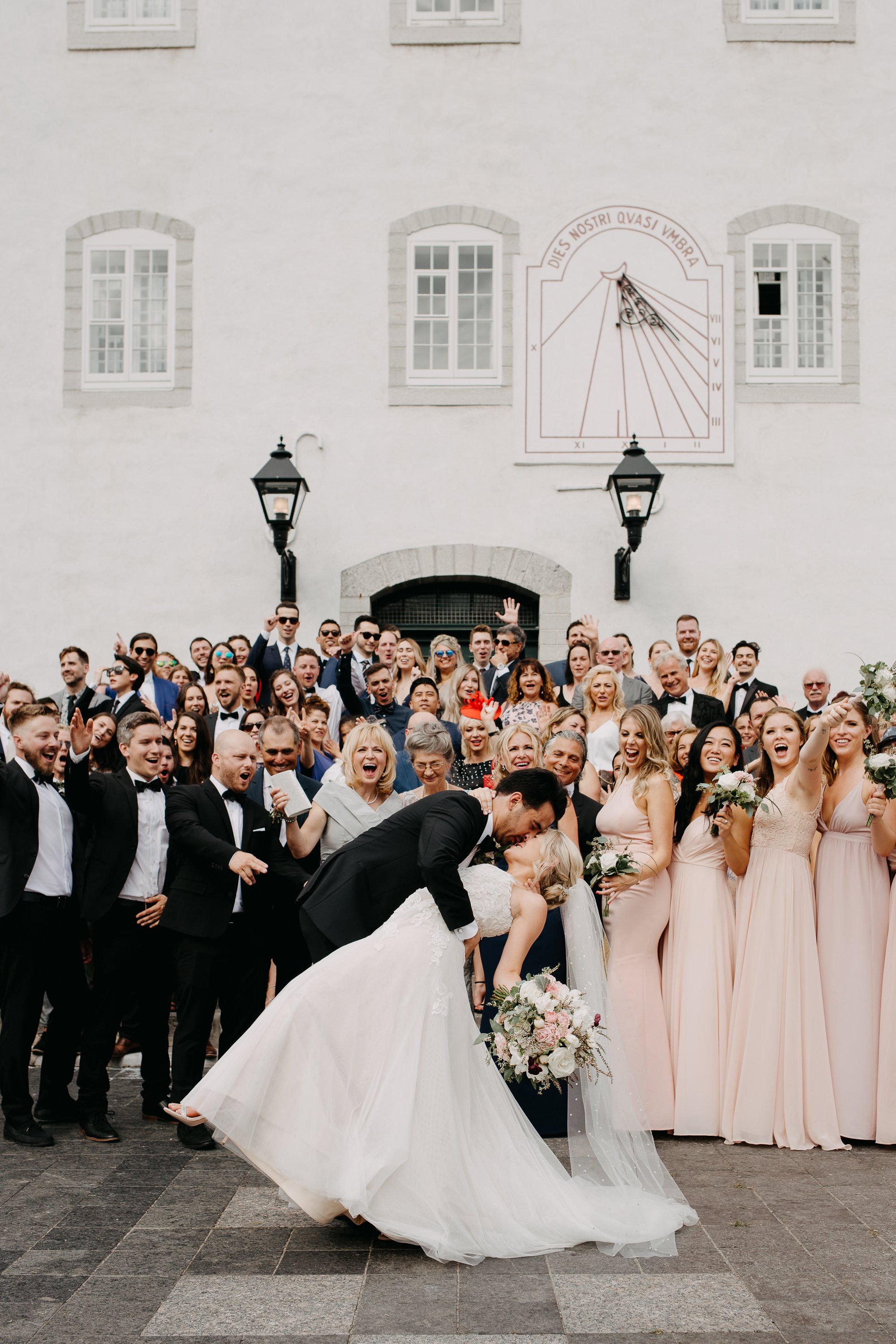 Archive/Chapitre 24/attachments/Mariages/85bb1cb4a69f51a822bcc392bf37e02f_MD5.jpg