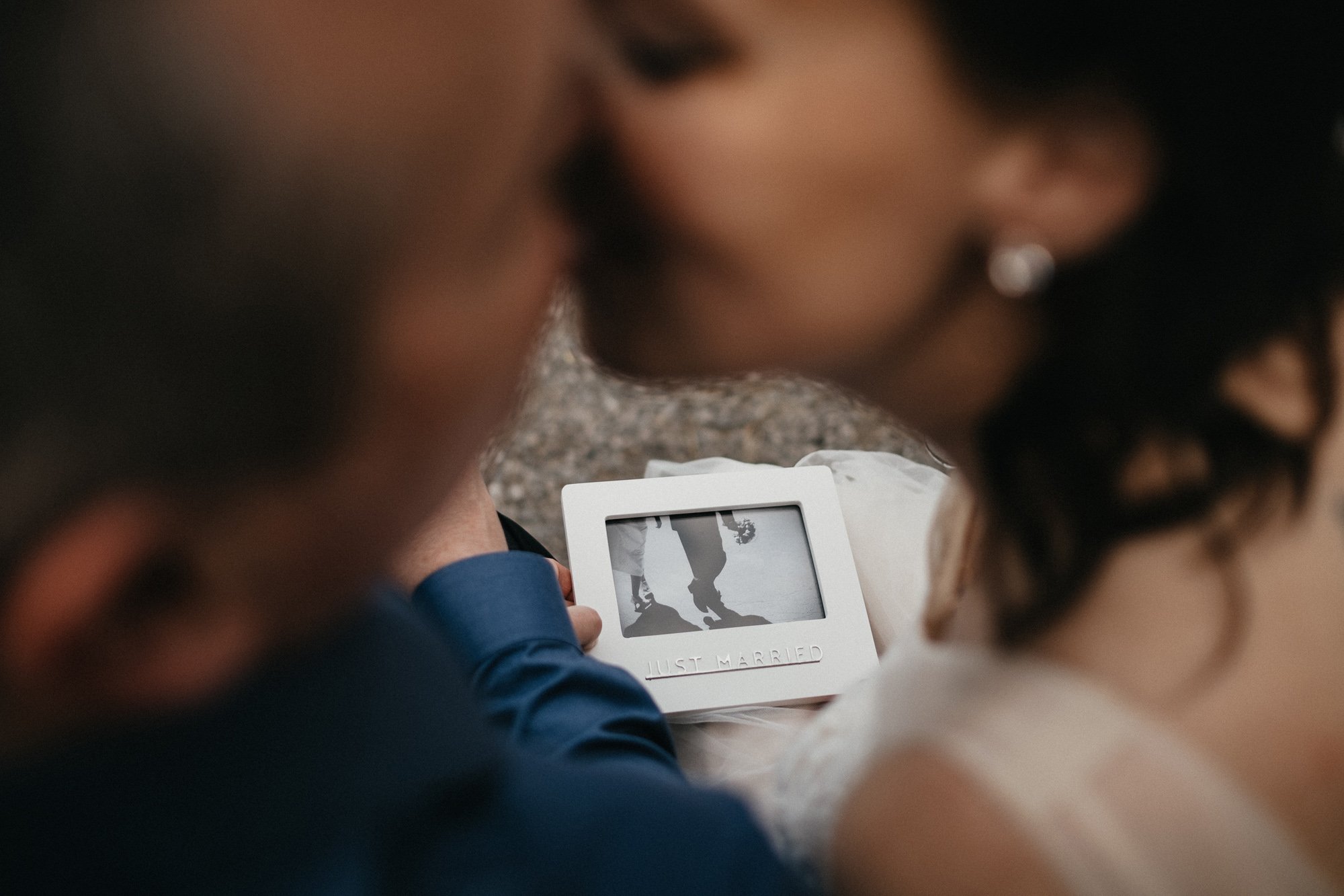 Archive/Chapitre 24/attachments/Mariages/8b7e5075d14a5e1625464a879bf46165_MD5.jpg