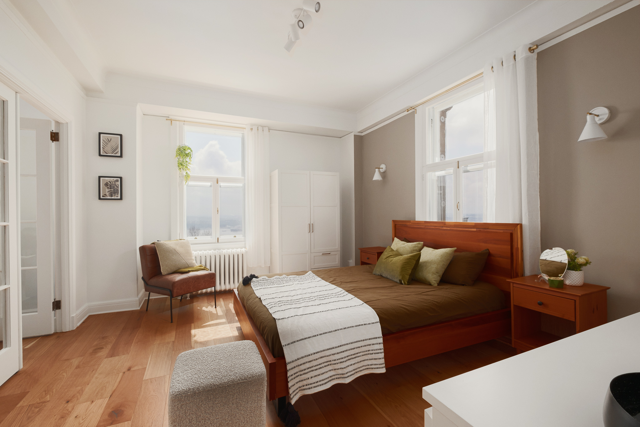 FFPX5562-Modifier 1.jpg