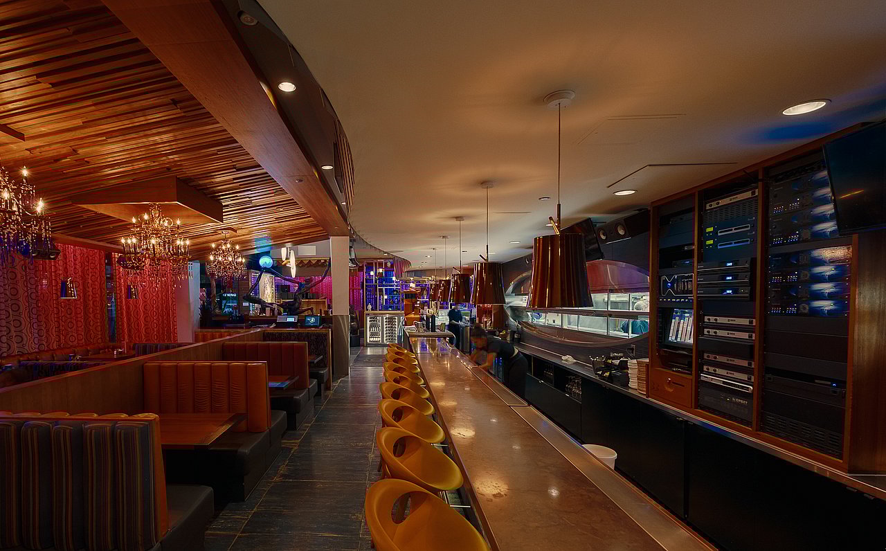 Cosmos_FFPX8462-Modifier